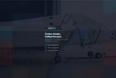 Üretim takip programı güvenli kullanıcı giriş paneli ve Redline MES sistem erişim ekranı.