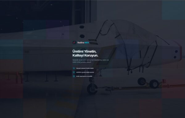 Üretim takip programı güvenli kullanıcı giriş paneli ve Redline MES sistem erişim ekranı.